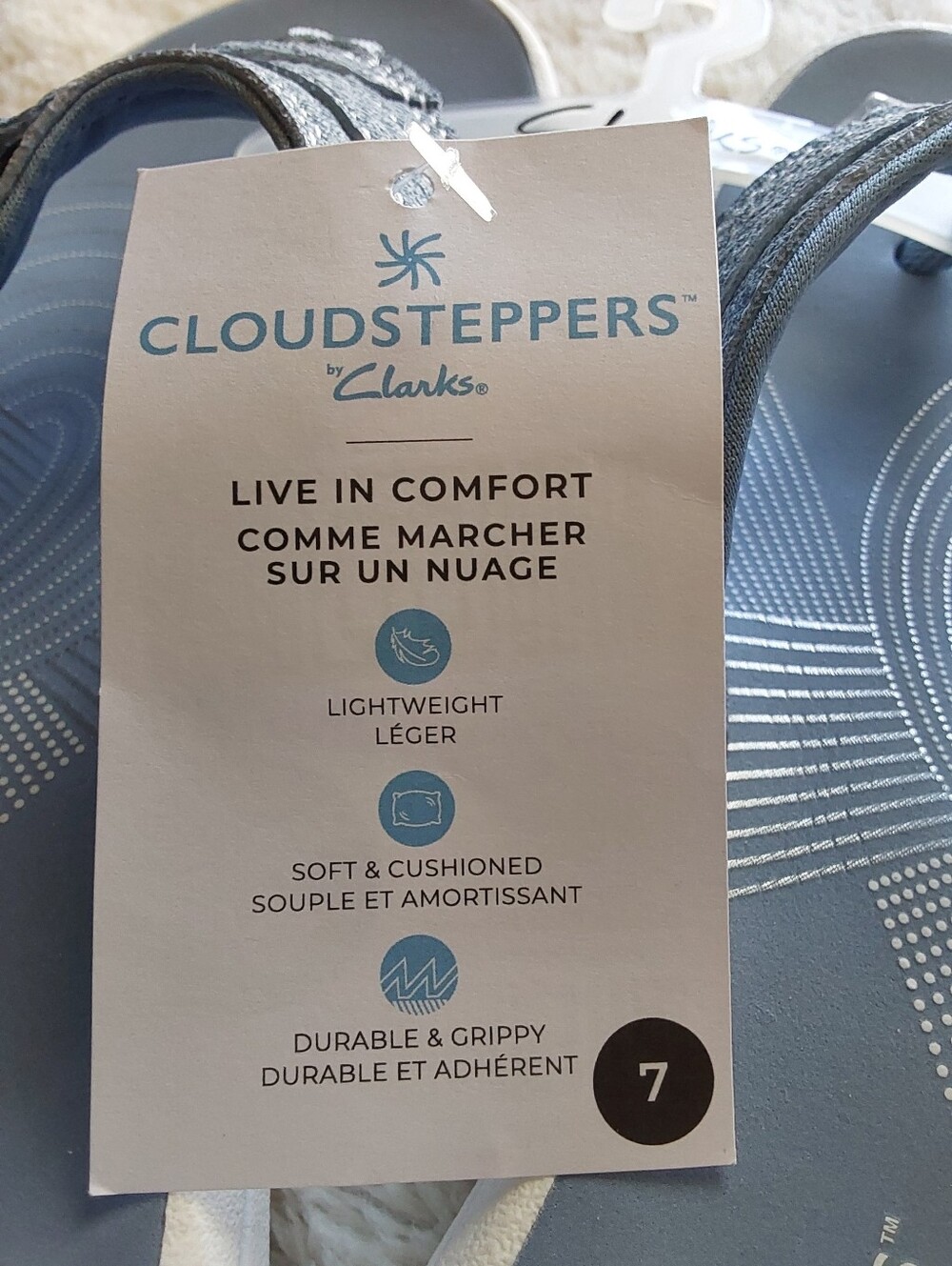 🌺 NWT Clarks Cloudsteppers Denim Blue Comfort Sandals - Picture 2 of 5